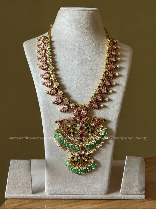JADAU KUNDAN MANGO HARAM WITH PASTEL GREEN BEADS