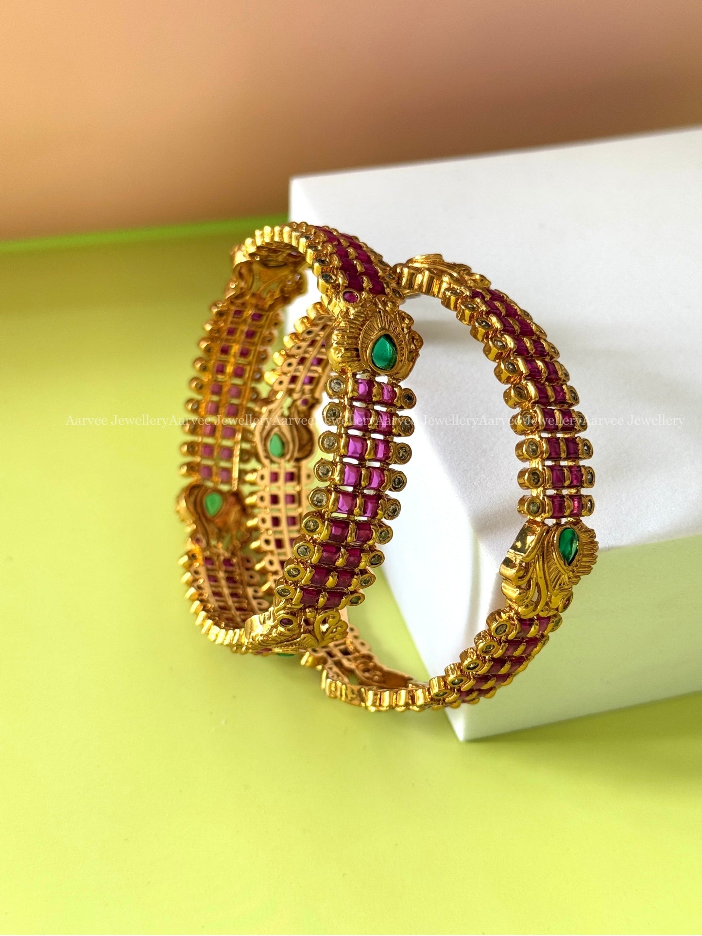 KEMP STONE BANGLE IN PINK /GREEN STONES