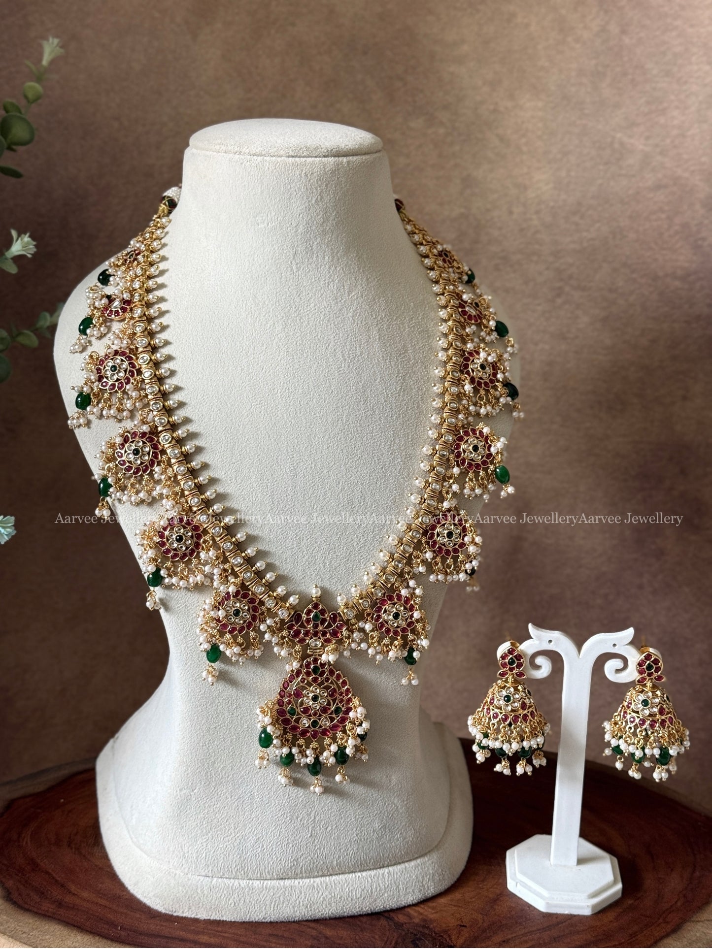 KEMP RUBY / GREEN STONE GUTTA PUSALU HARAM SET WITH PEARLS