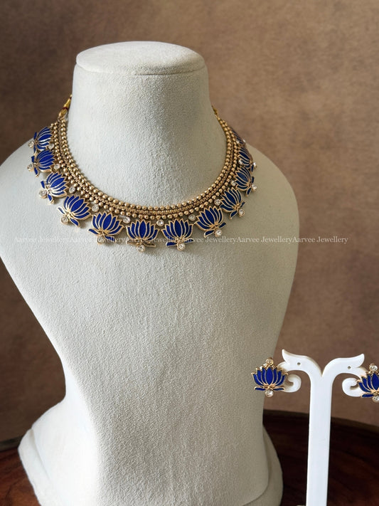 PREMIUM GOLD CHAIN LOTUS NECKLACE SET IN BLUE COLOR