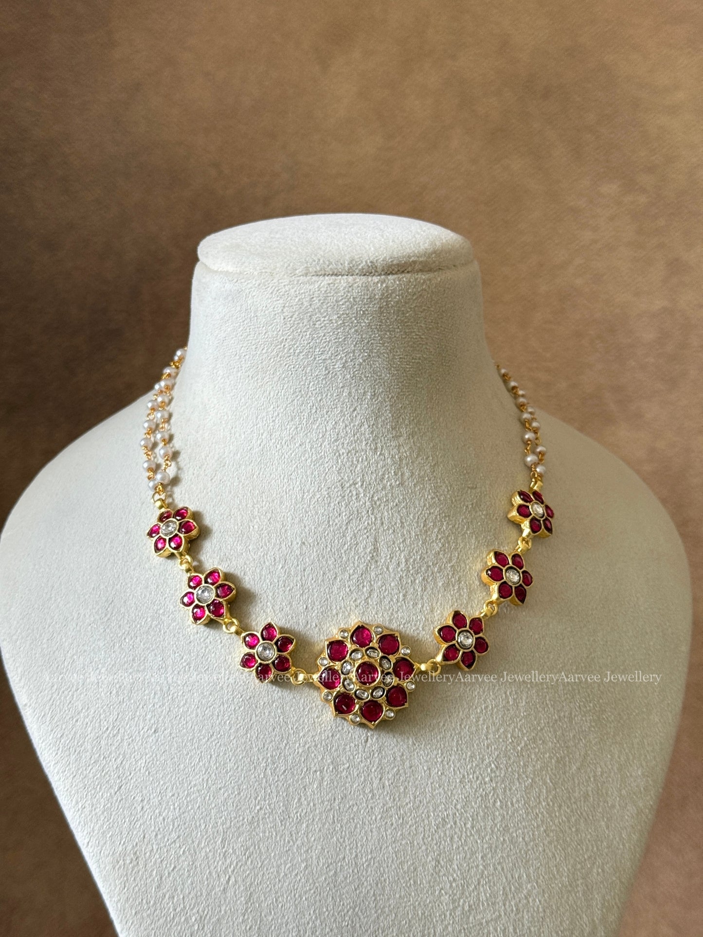 JADAU KUNDAN PEARL LINE NECKLACE SET WITH RUBY STONES FLORAL PENDANT
