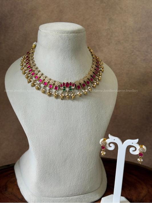 ELEGANT PINK STONE FLORAL NECKLACE SET WITH LOTUS PENDANT