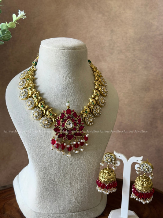 JADAU KUNDAN WHITE STONE BUTTA NECKLACE SET WITH RUBY LOTUS PENDANT AND RUBY BEADS