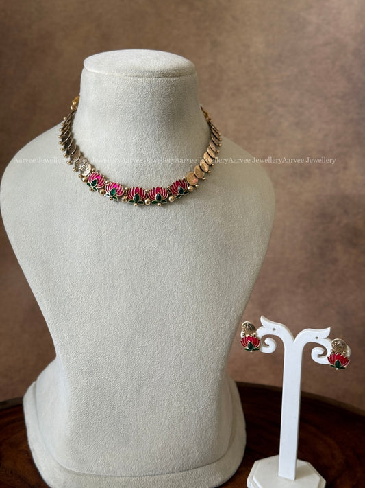 ELEGANT COIN & LOTUS MOTIF NECKLACE SET