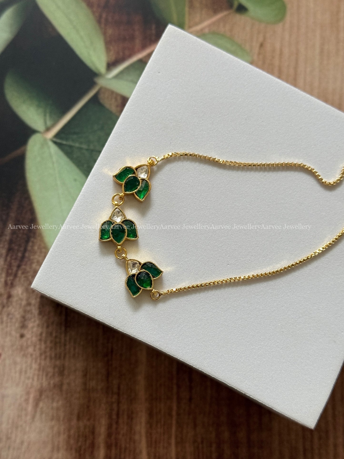 KUNDAN GREEN / WHITE STONE LOTUS BRACELET