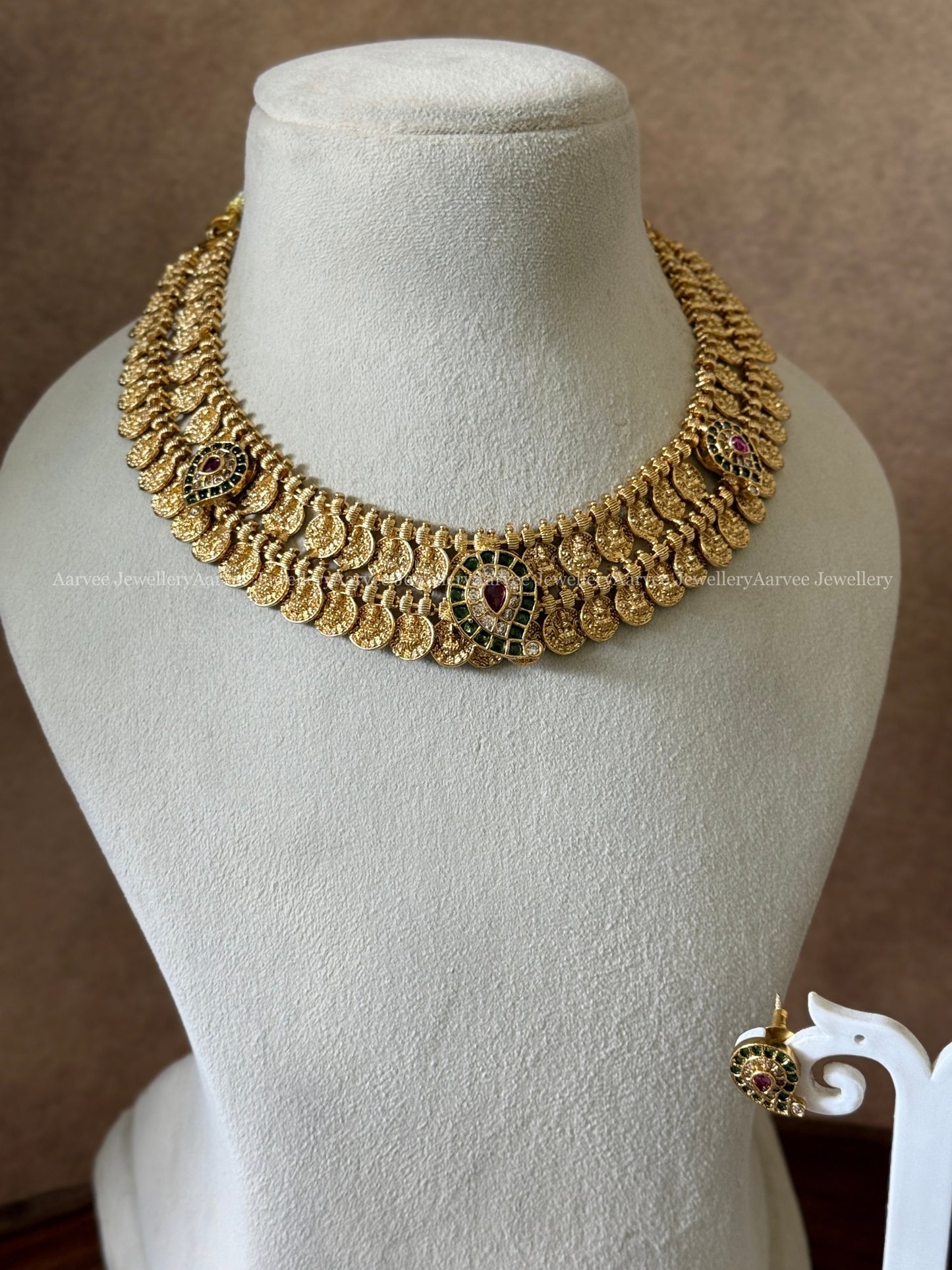 TWO LAYER COIN NECKALCE SET WITH MANGO PENDANT & GREEN STONES