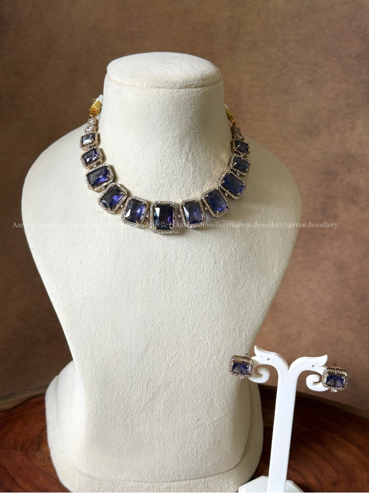 SQUARE CUT PURPLE STONE VICTORIAN NECKLACE SET