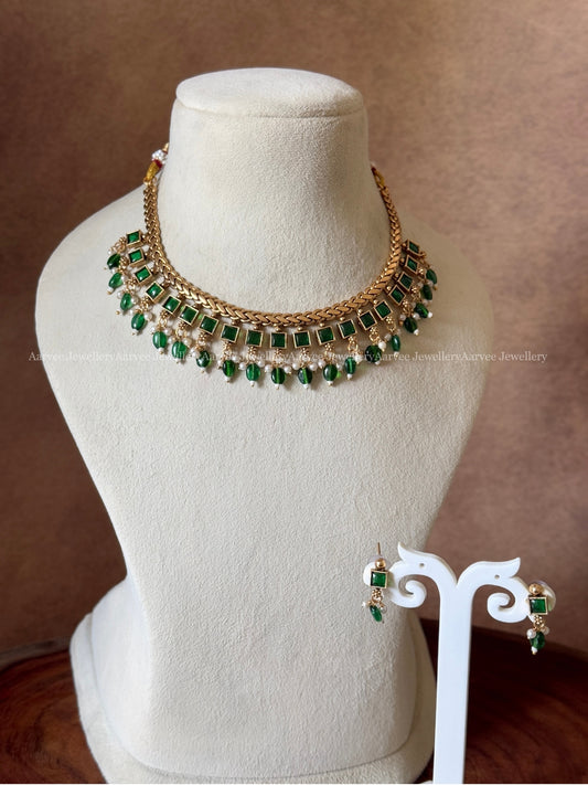 JALEBI SIMPLE NECKLACE SET WITH GREEN STONES & GREEN BEADS