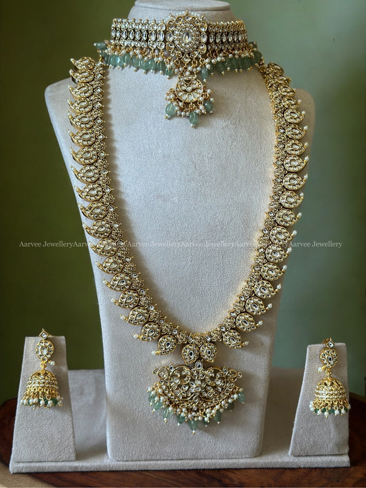 COMBO - KEMP WHITE STONES CHOKER WITH KEMP MANGO HARAM SET WITH PASTEL BEADS