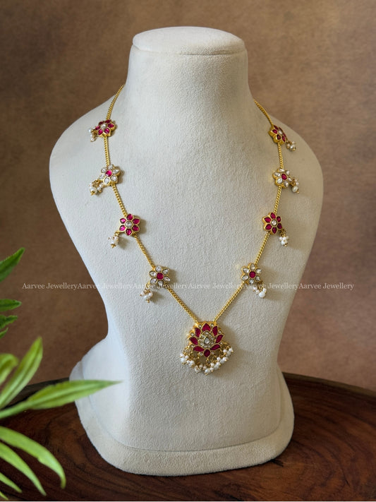 GOLD CHAIN PINK / WHITE STONE NECKLACE WITH LOTUS & FLORAL PENDANT