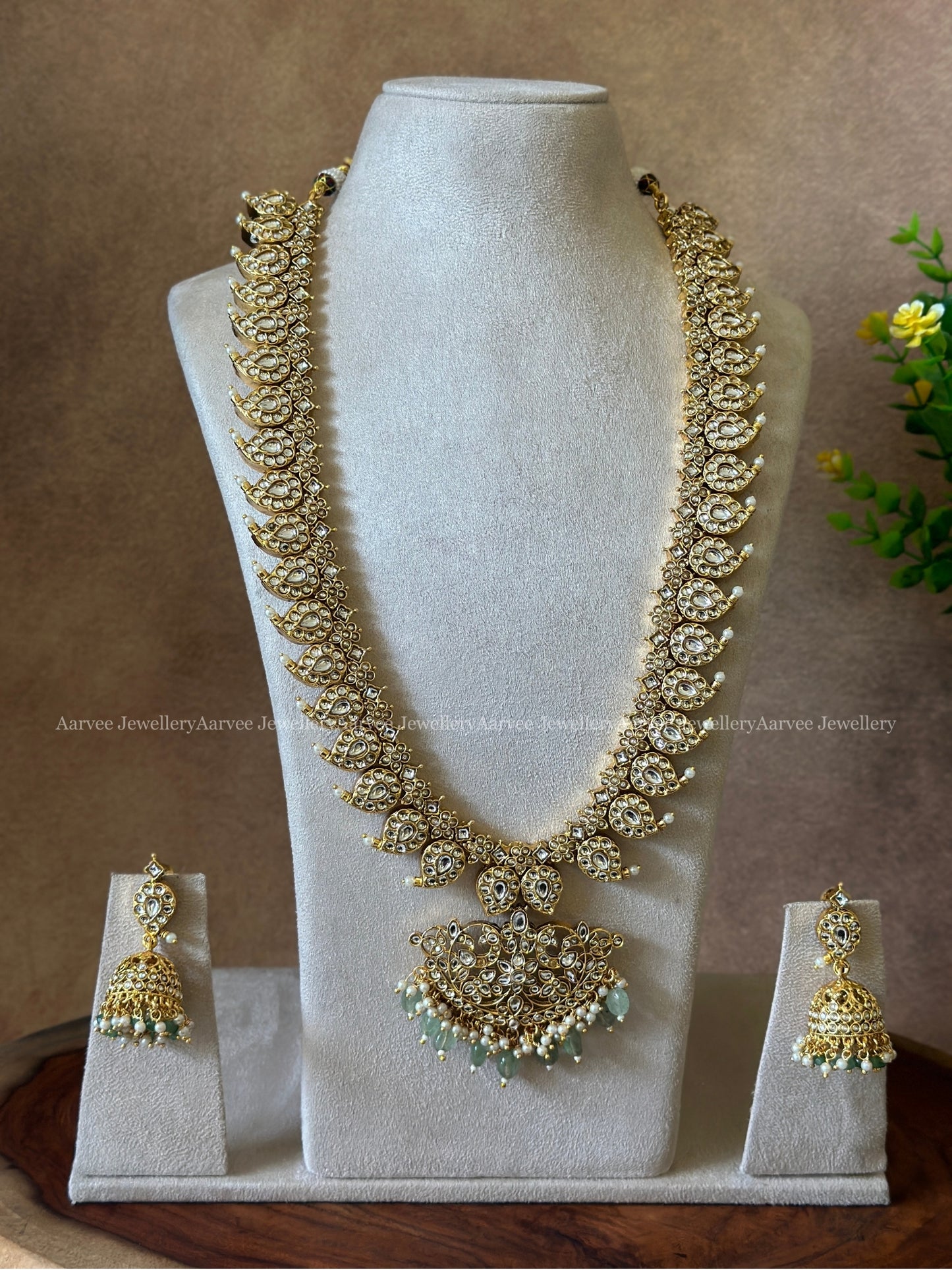 KEMP MANGO MOTIF HARAM SET WITH WHITE STONES & PASTEL BEADS