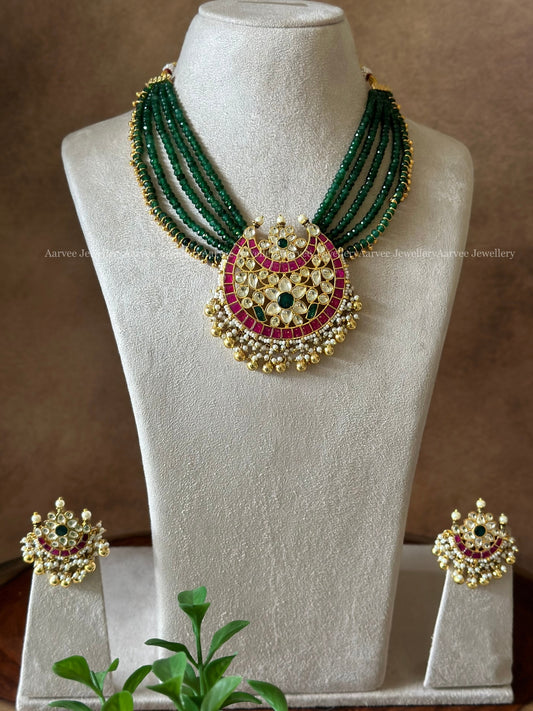POLKI KUNDAN SET WITH LAYERED GREEN BEADS WITH KUNDAN PENDANT