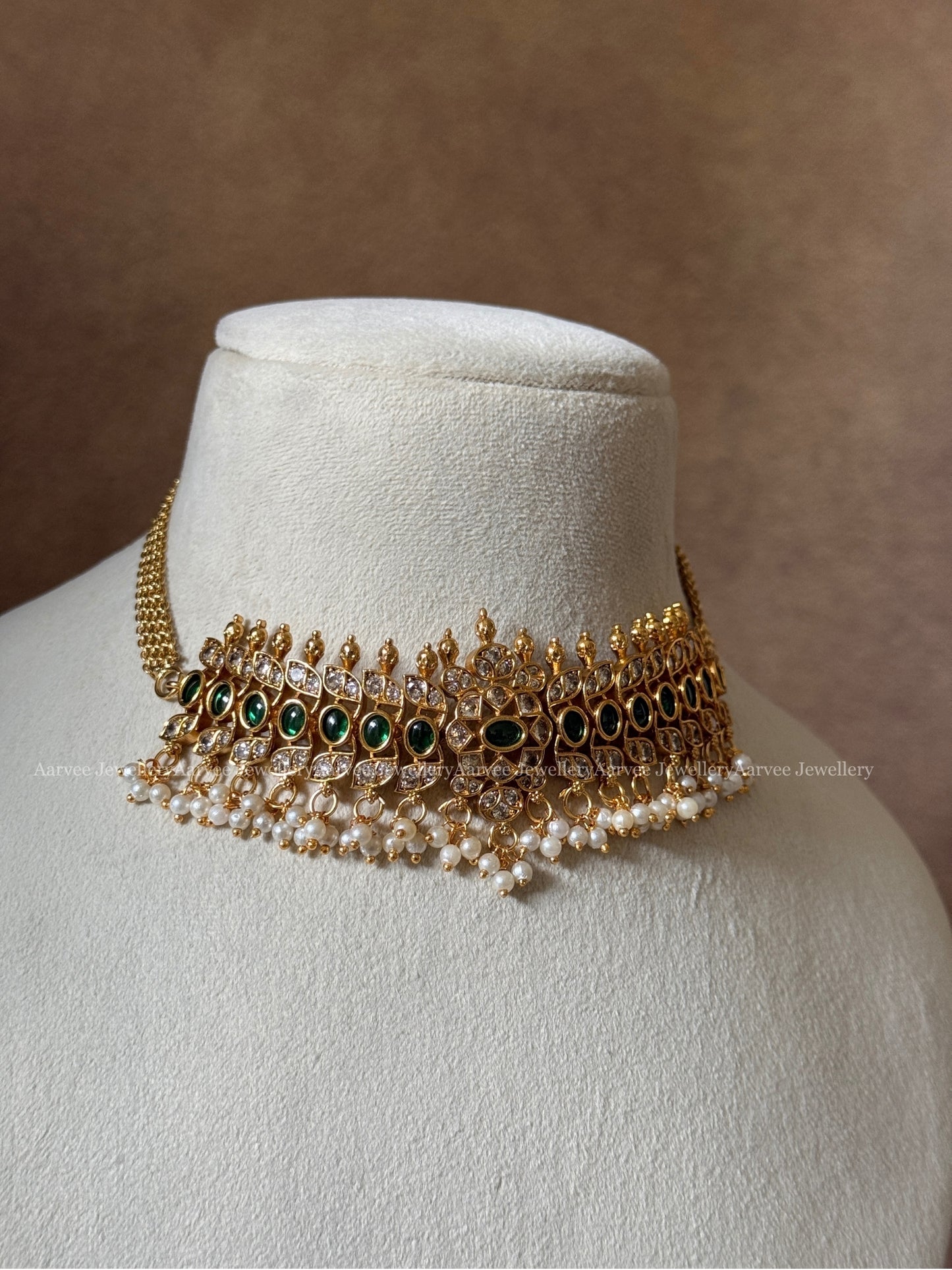 GOLD FINISH CZ STONES MINIMAL CHOKER SET WITH GREEN STONES