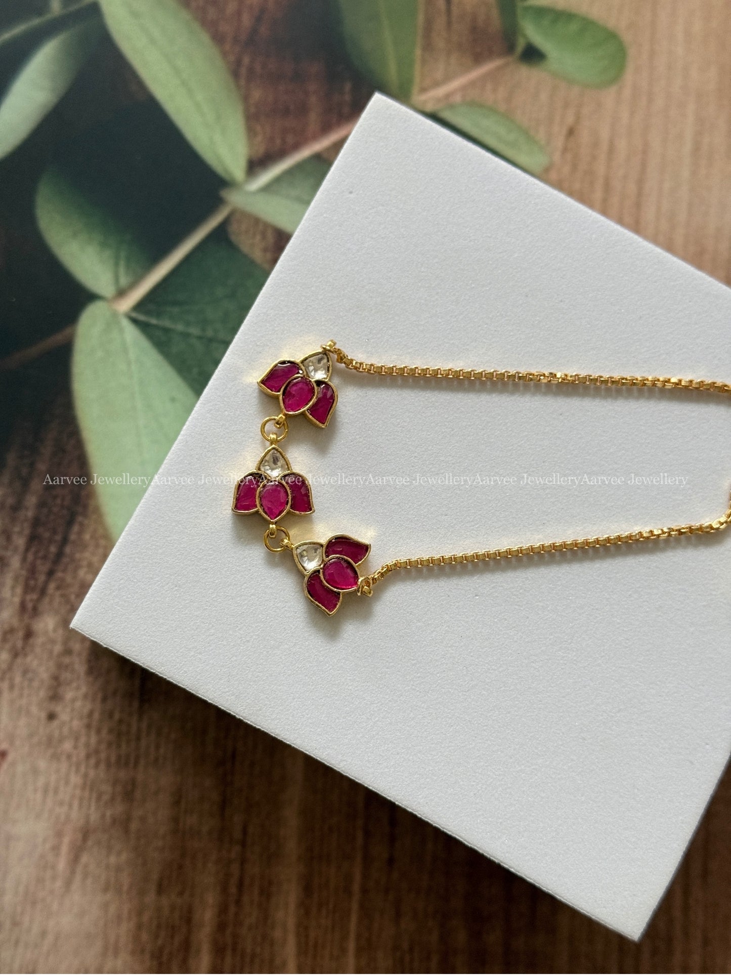 KUNDAN PINK / WHITE STONE LOTUS BRACELET