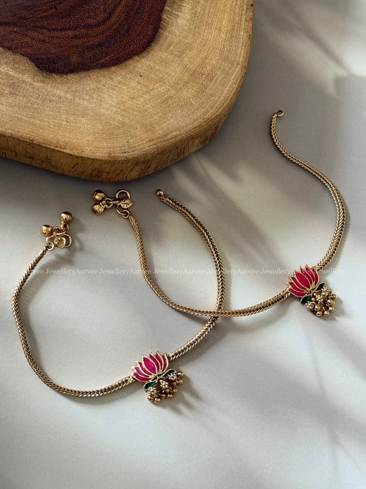 MINIMAL GOLD CHAIN ANKLET WITH LOTUS PENDANT WITH - PINK