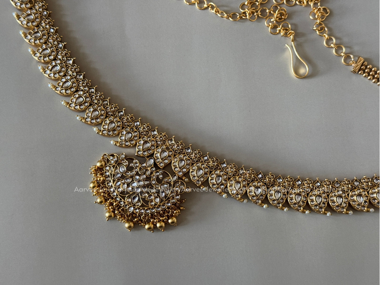 MANGO MOTIF KUNDAN WHITE STONES WAIST CHAIN WITH GOLD BEADS