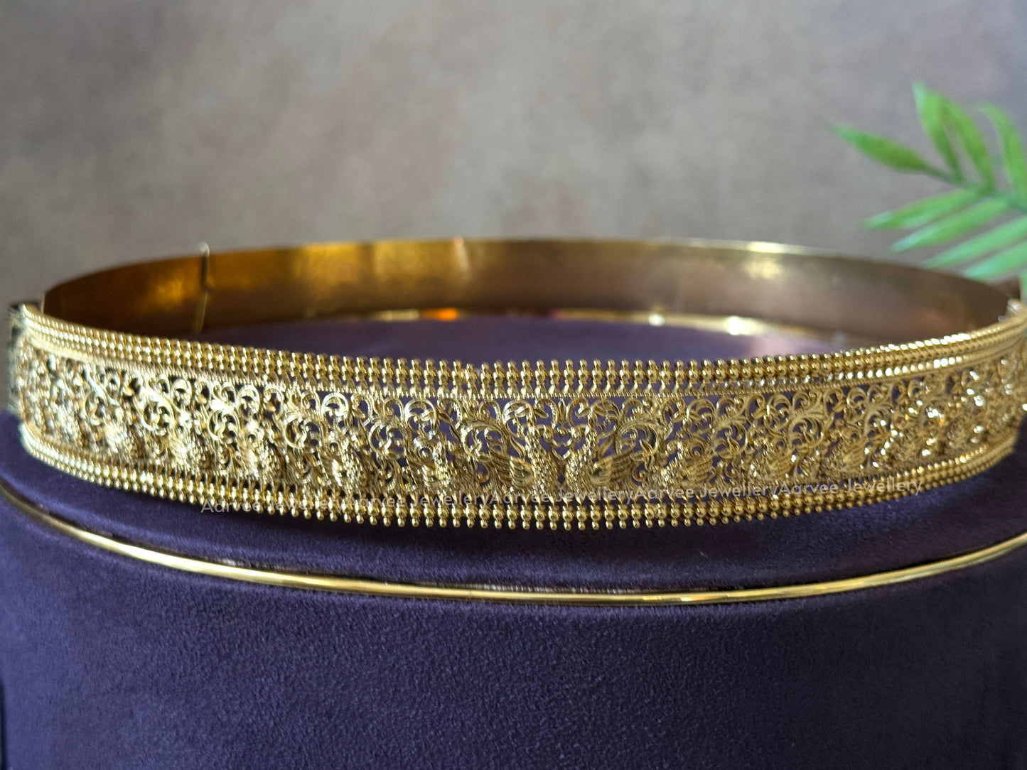 FULL GOLD WAIST BELT GRID