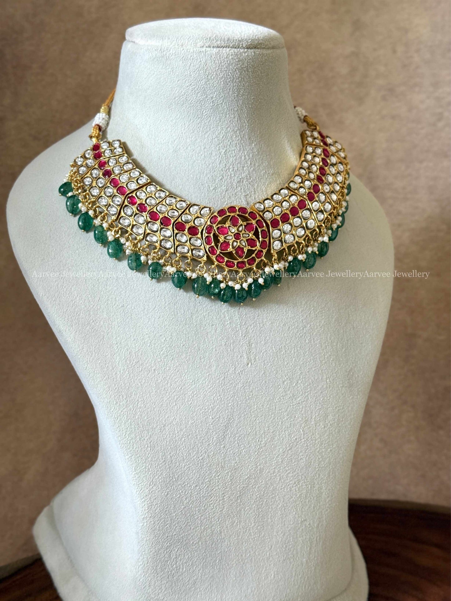 JADAU KUNDAN BUTTA NECKLACE WITH WHITE / PINK STONE WITH STRAWBERRY BEADS