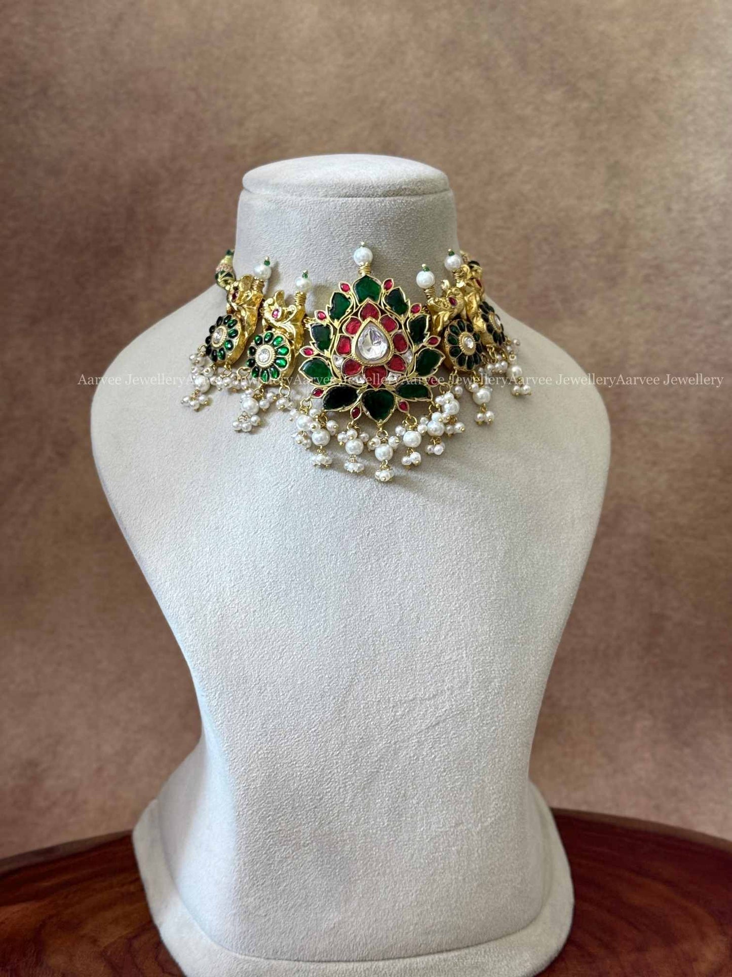 JADAU KUNDAN GREEN STONE LOTUS CHOKER WITH PEARL BEADS