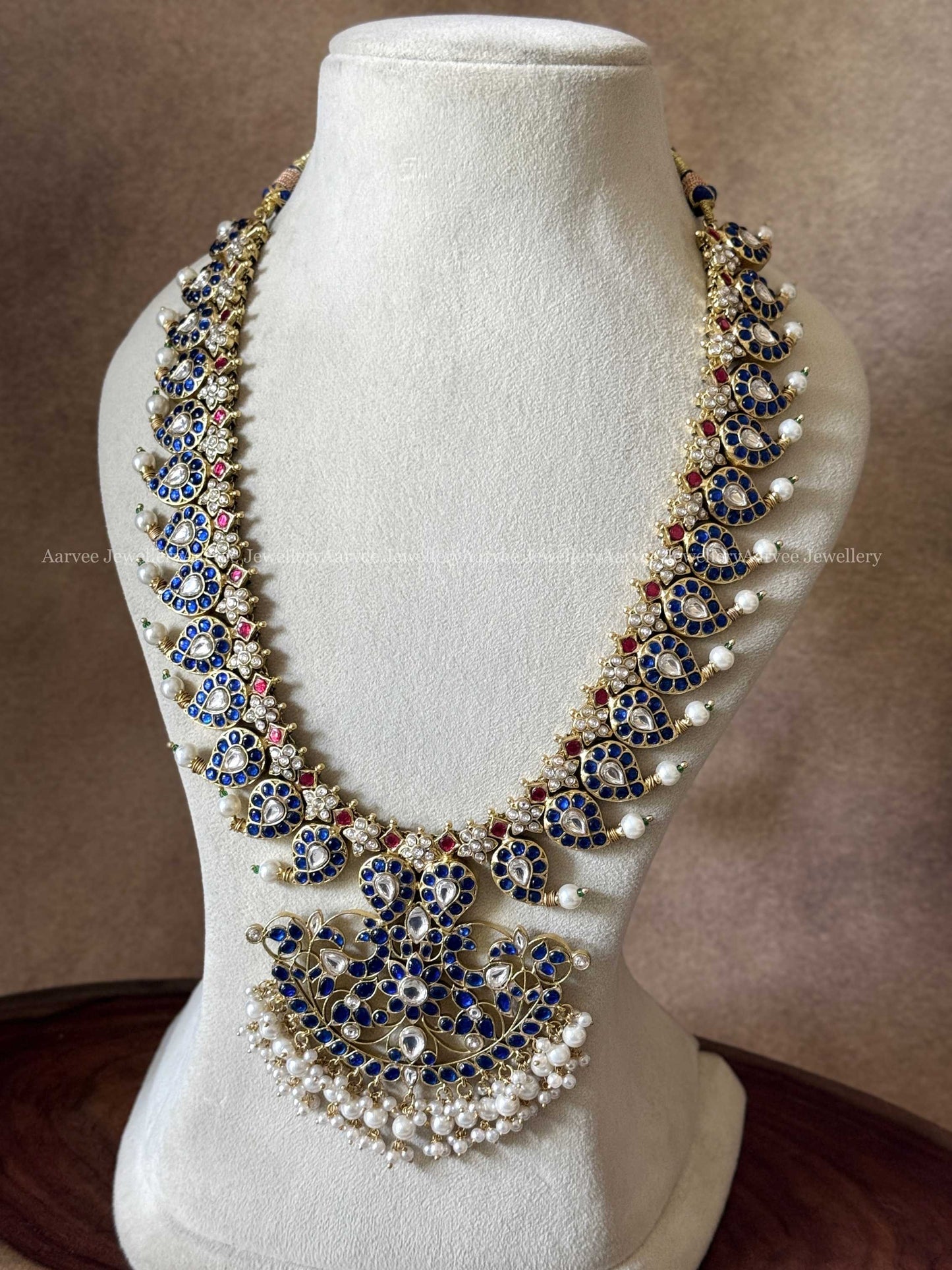 JADAU KUNDAN BLUE / PINK STONES MANGO HARAM WITH PEARLS