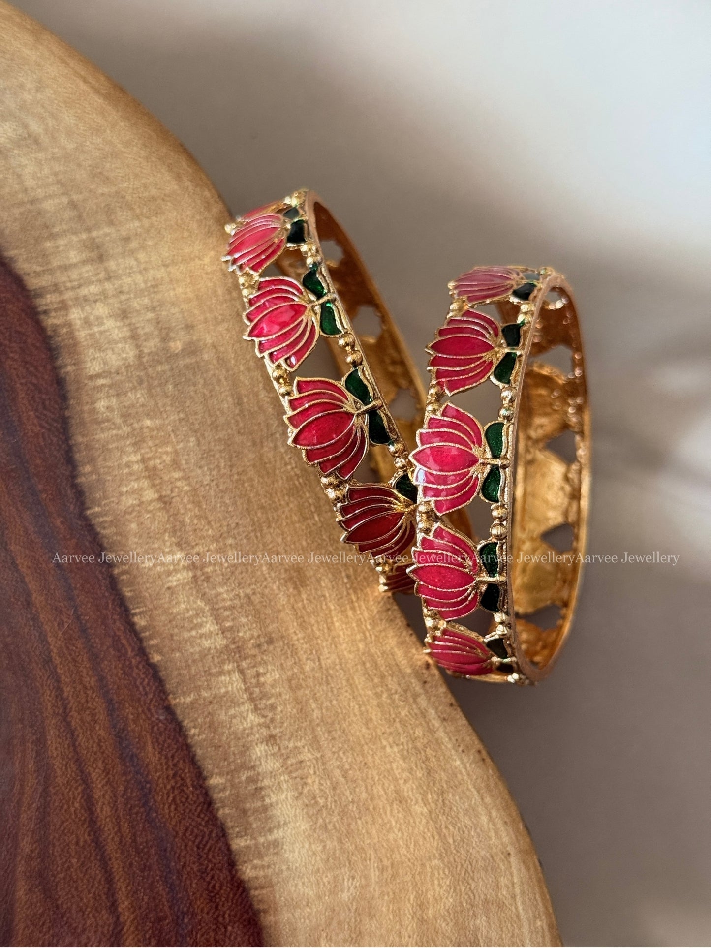 RUBY COLOR LOTUS BANGLE