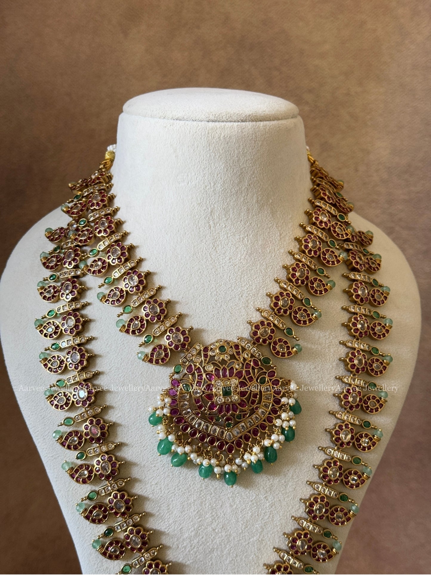 KEMP SEMI BRIDAL JEWELLERY SET WITH PEACOCK PENDANT WITH RUBY STONES & PASTEL BEADS