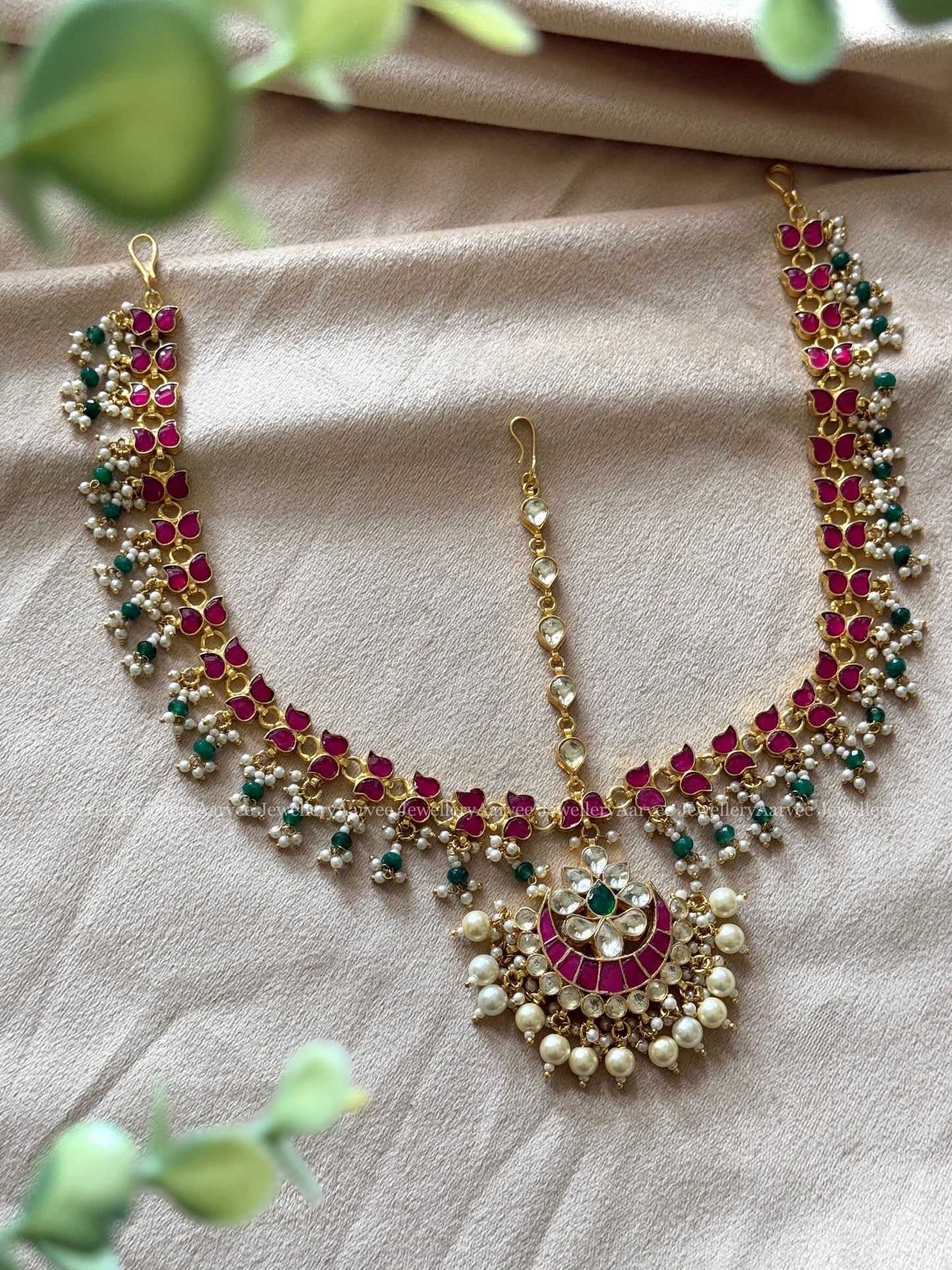 POLKI KUNDAN MATHAPATHI IN RUBY STONES AND WITH TINY GREEN BEADS DROPS