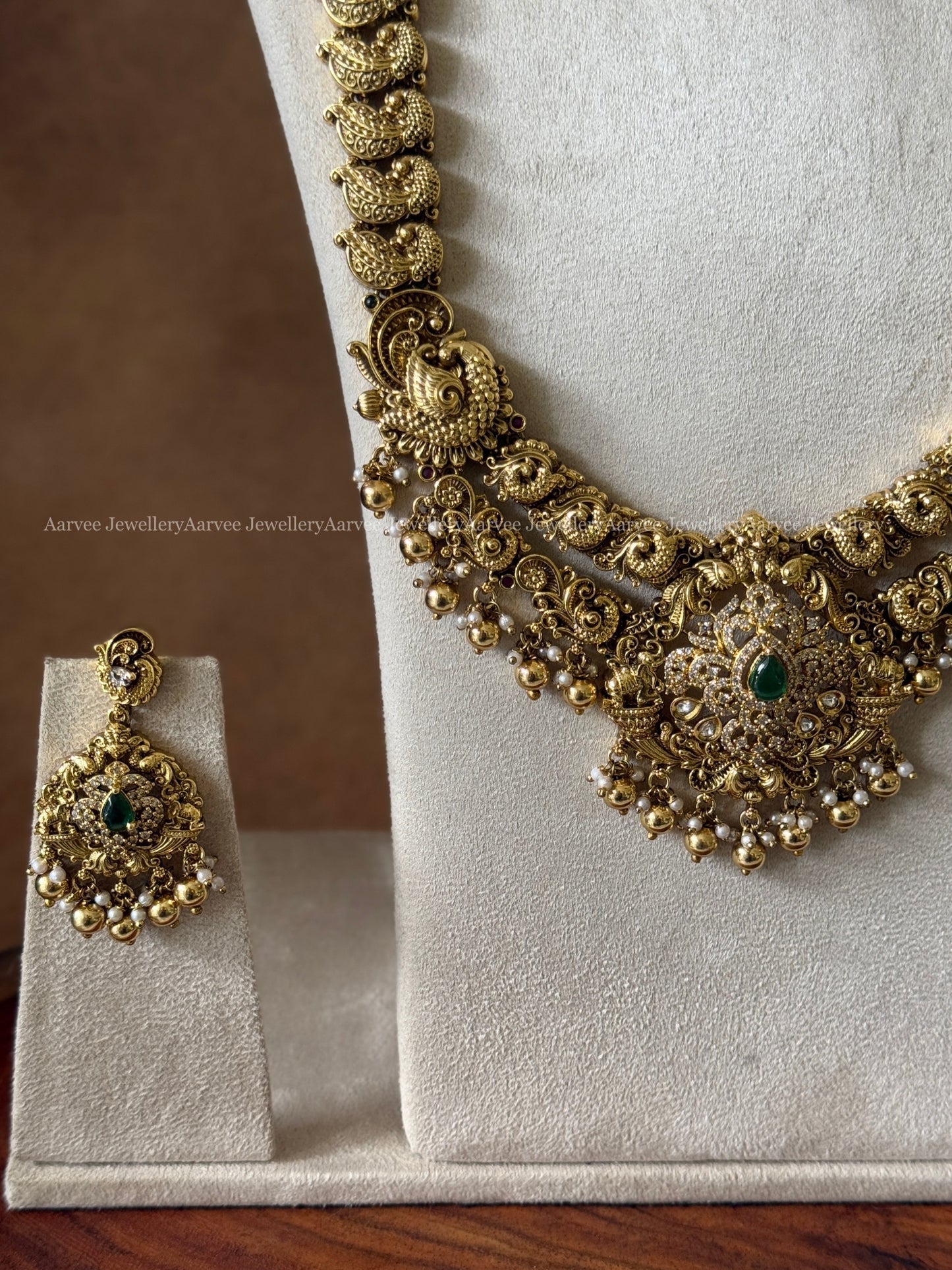 FULL GOLD NON IDOL SEMI BRIDAL JEWELLERY SET