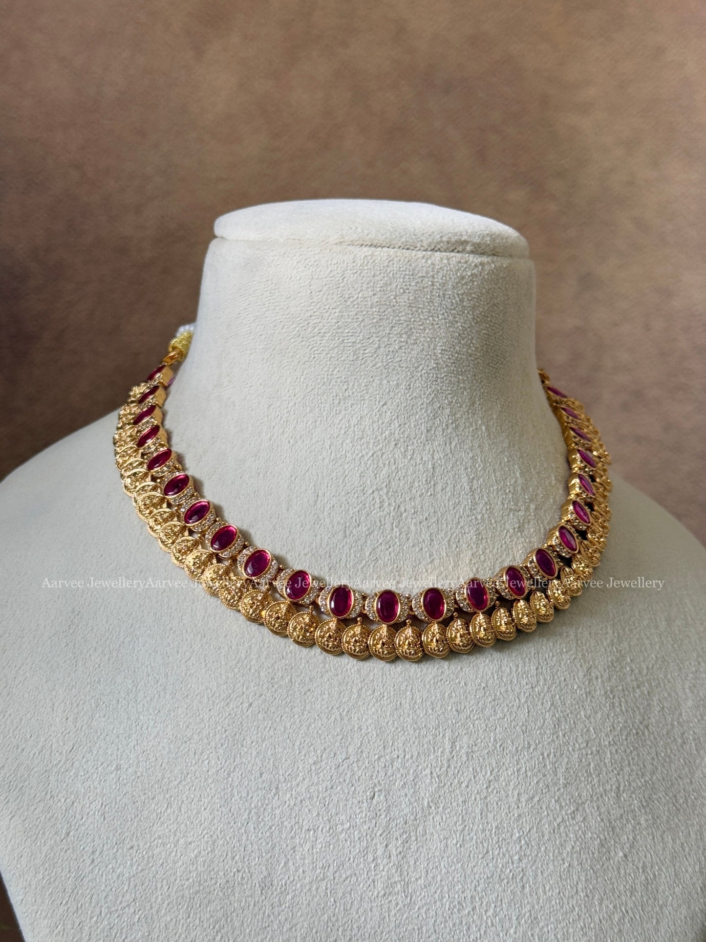 GOLD FINISH RUBY STONES MINIMAL COIN NECKLACE SET
