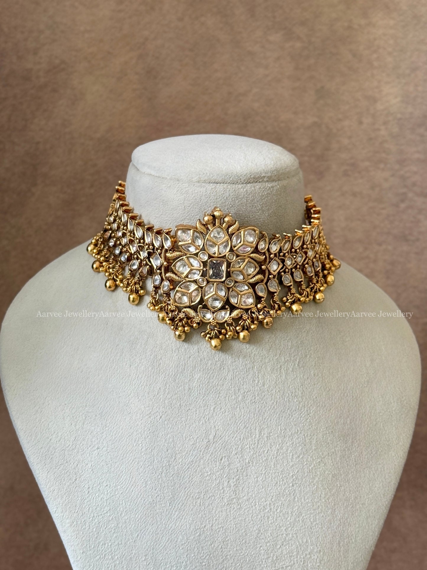 KUNDAN WHITE STONE FLORAL HIGH NECK CHOKER SET WITH GLOD BEADS