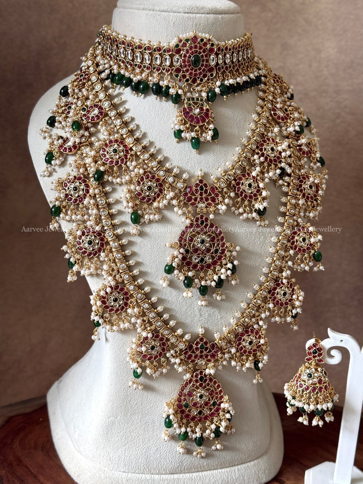 FLORAL GUTTA PUSALU BRIDAL JEWELLERY SET WITH RUBY / WHITE/ GREEN STONE & MIX OF PEARLS AND GREEN BEADS