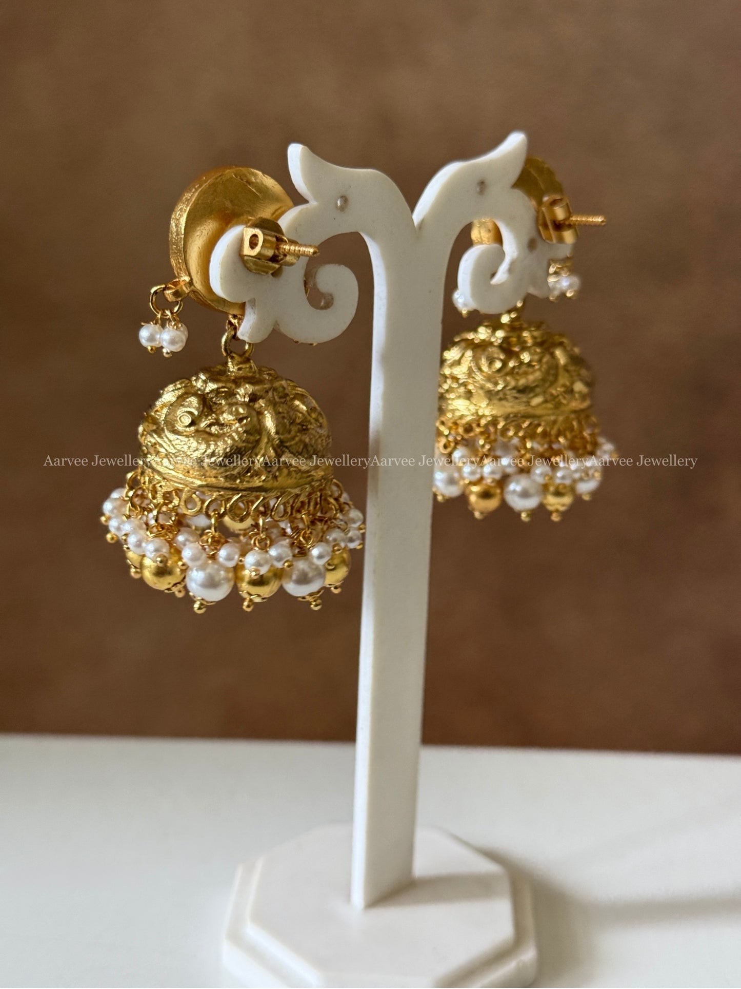 JADAU KUNDAN PINK STONE BUTTA JHUMKI WITH PEARL & GOLD BEADS