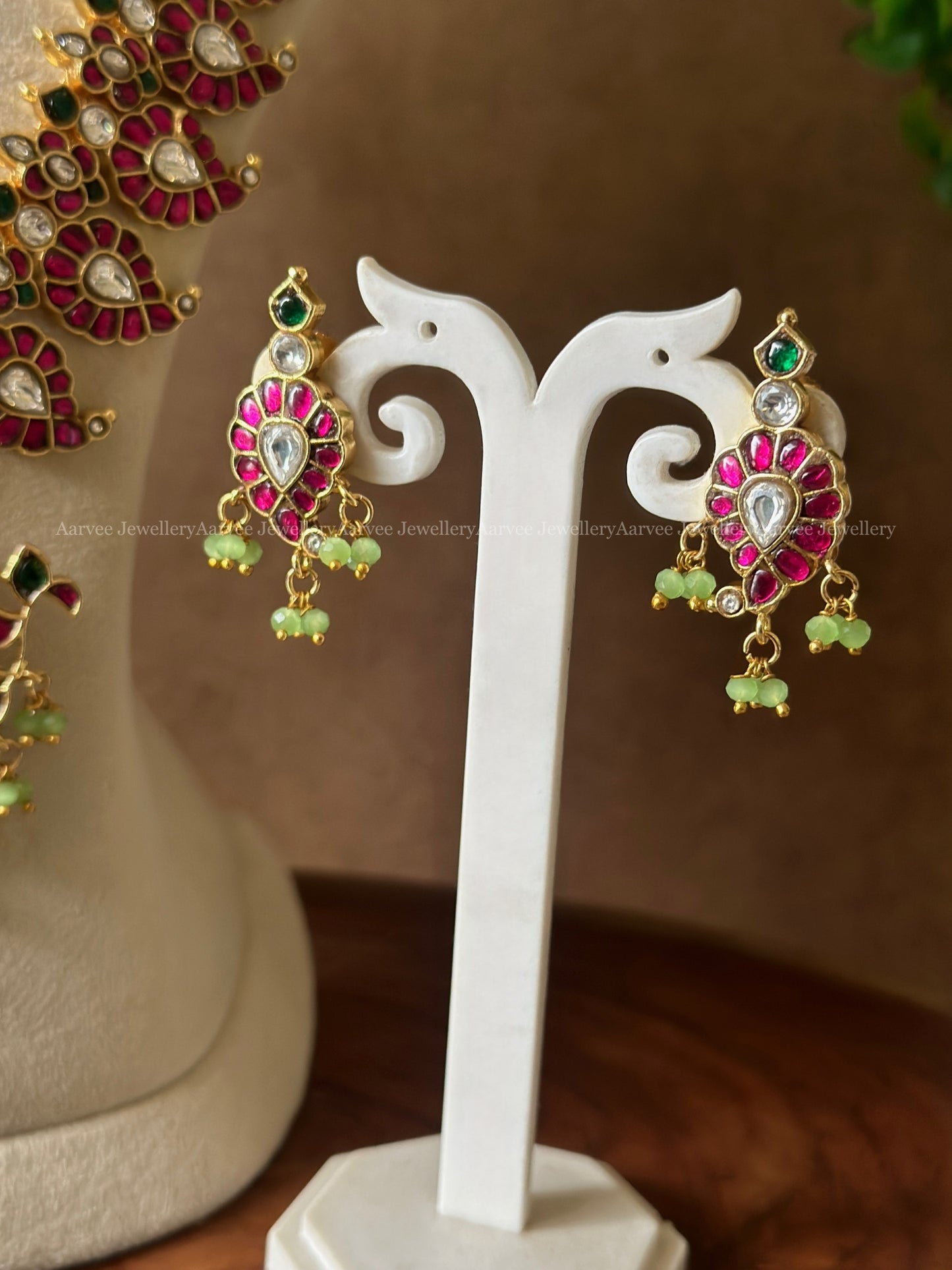 JADAU KUNDA RUBY STONE MANGO MOTIF HARAM SET WITH FLORAL PENDANT & TINY GREEN BEADS