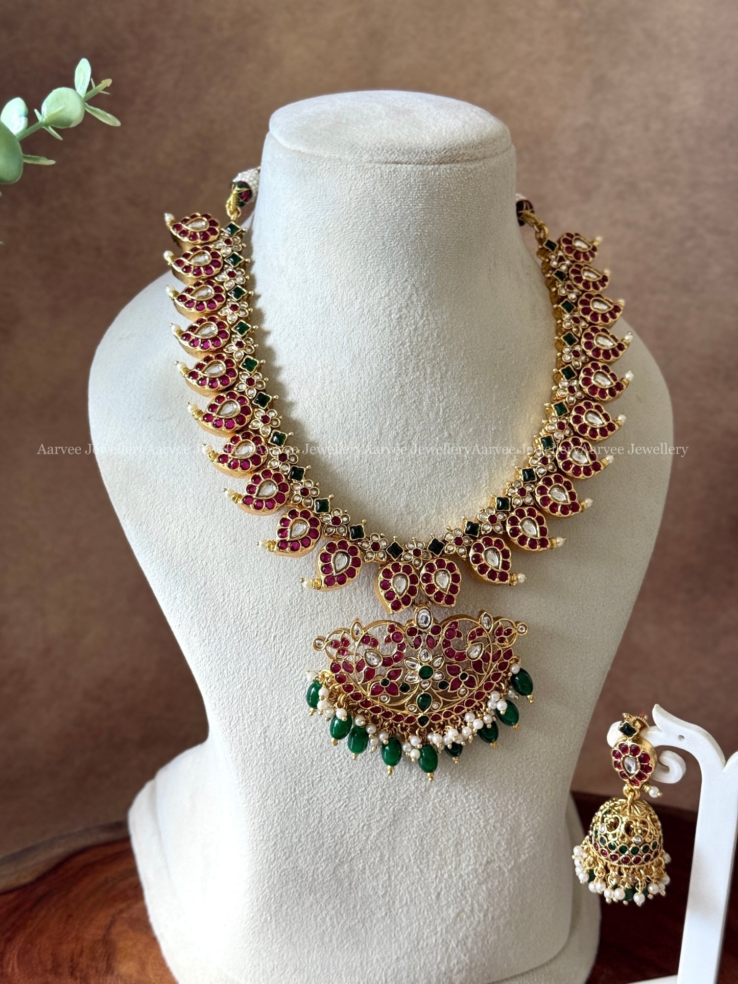 KEMP RUBY STONE MANGO NECKLACE SET WITH GREEN BEADS