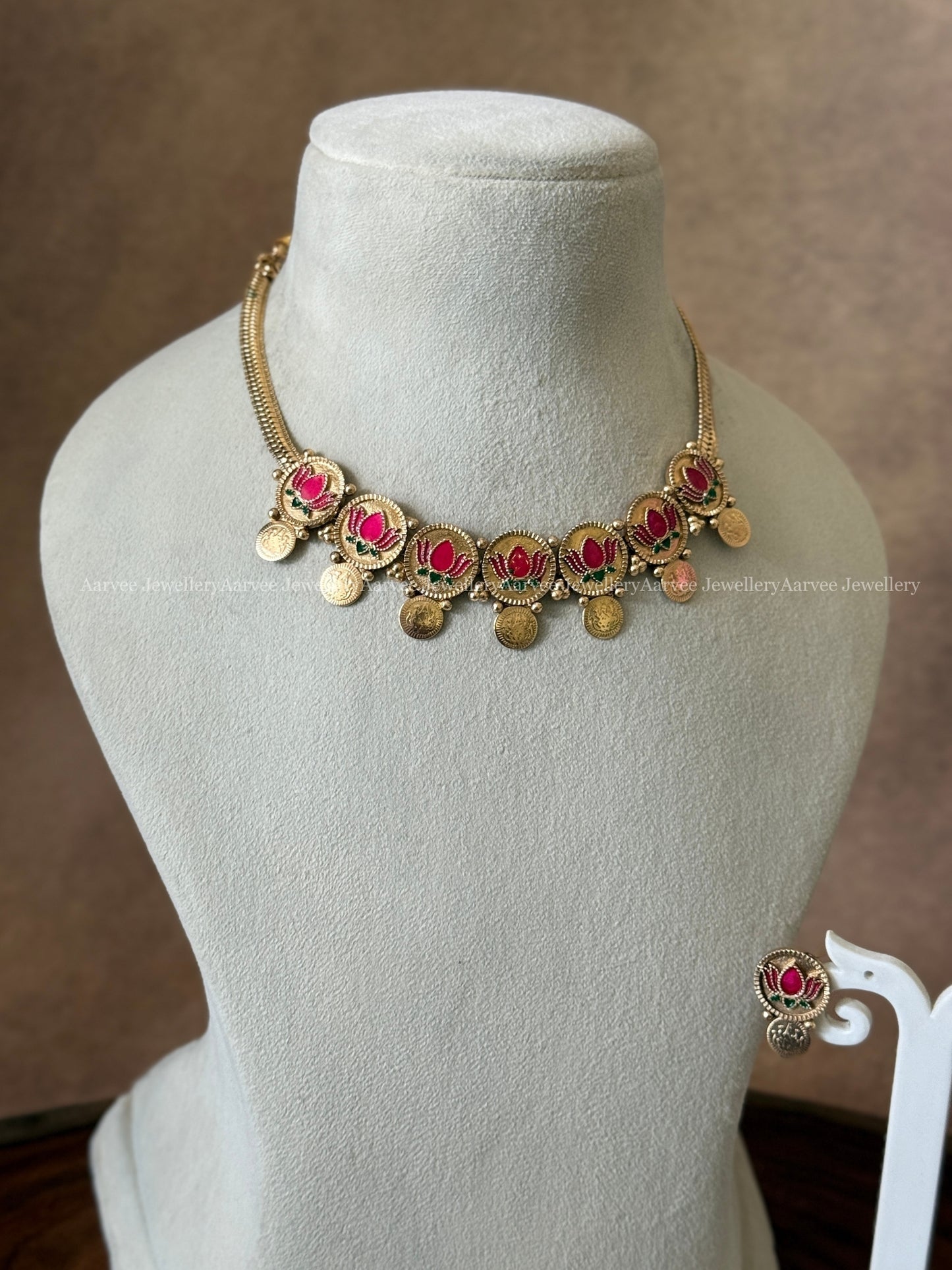GOLD CHAIN NECKLACE SET WITH PINK LOTUS & COIN DESIGN