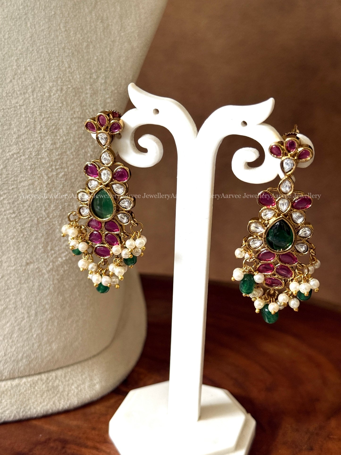 DEEP RUBY STONES FLORAL NECKLACE SET WITH GREEN BEADS