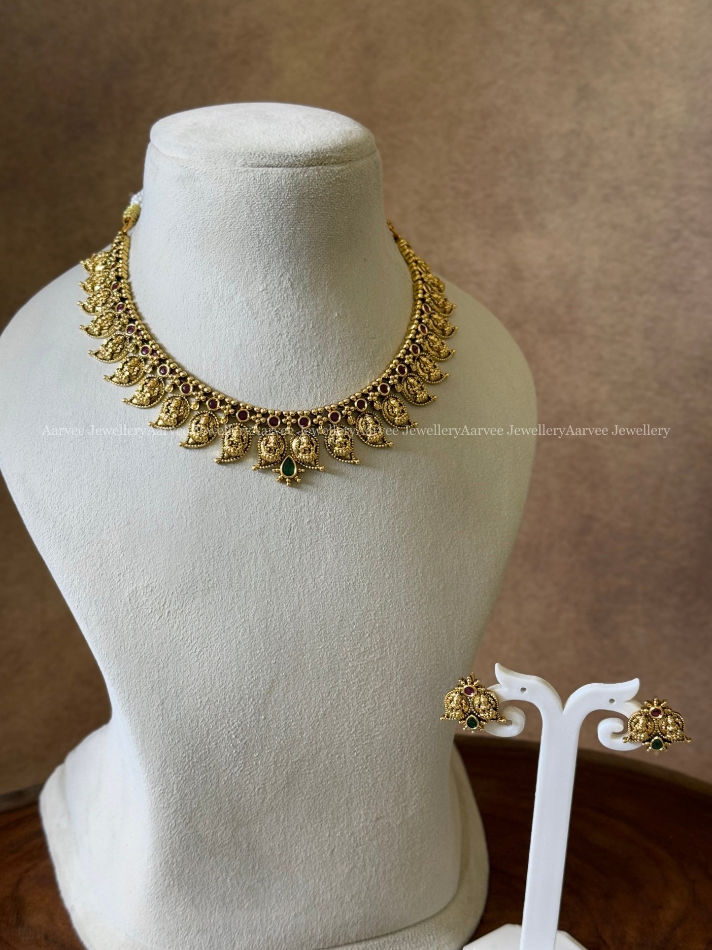 FULL GOLD LAKSHMI NECKLACE SET WITH RUBY / GREEN STONES