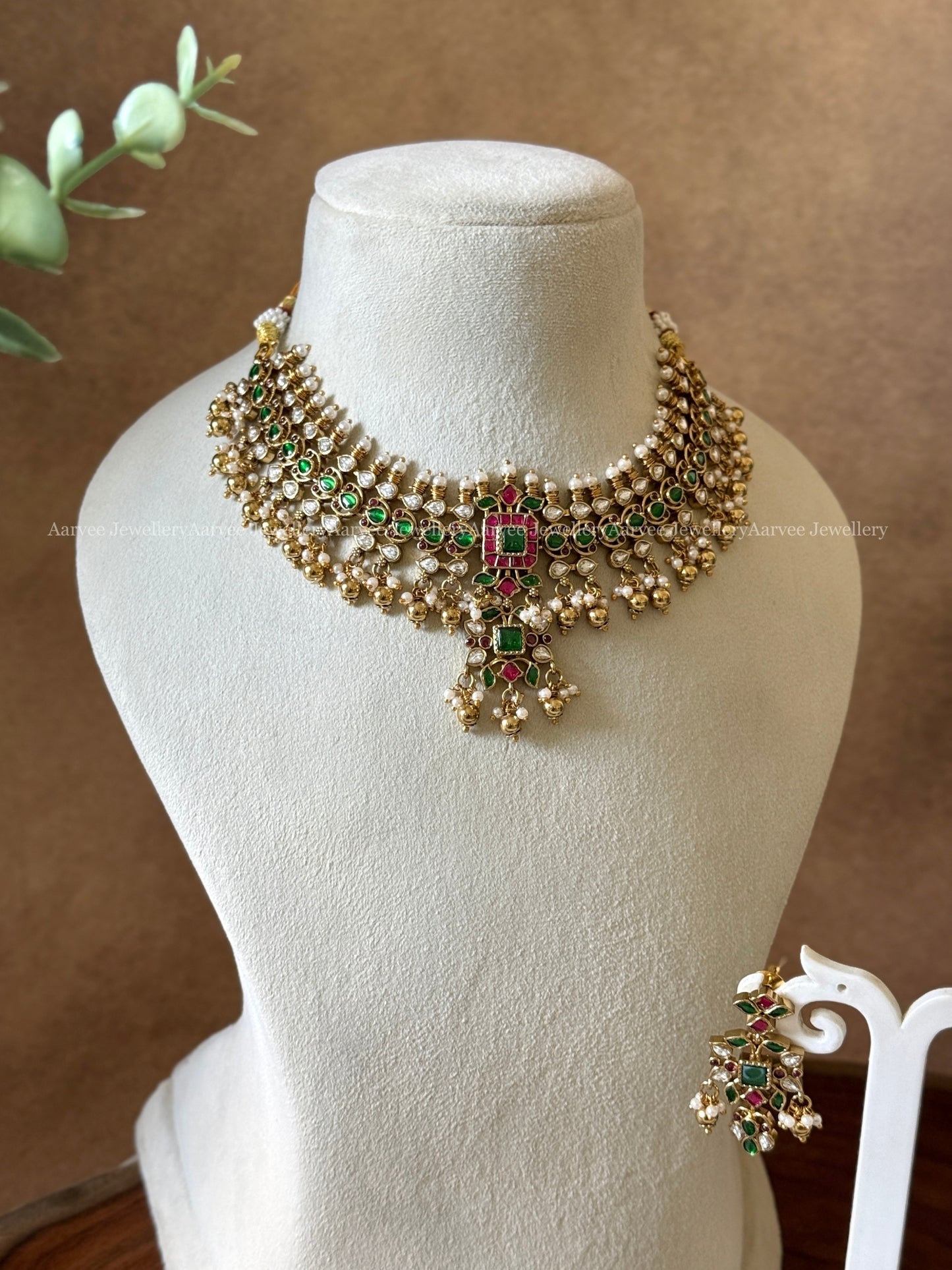 CZ WHITE / GREEN / PINK STONES NECKLACE SET WITH GOLD BEADS