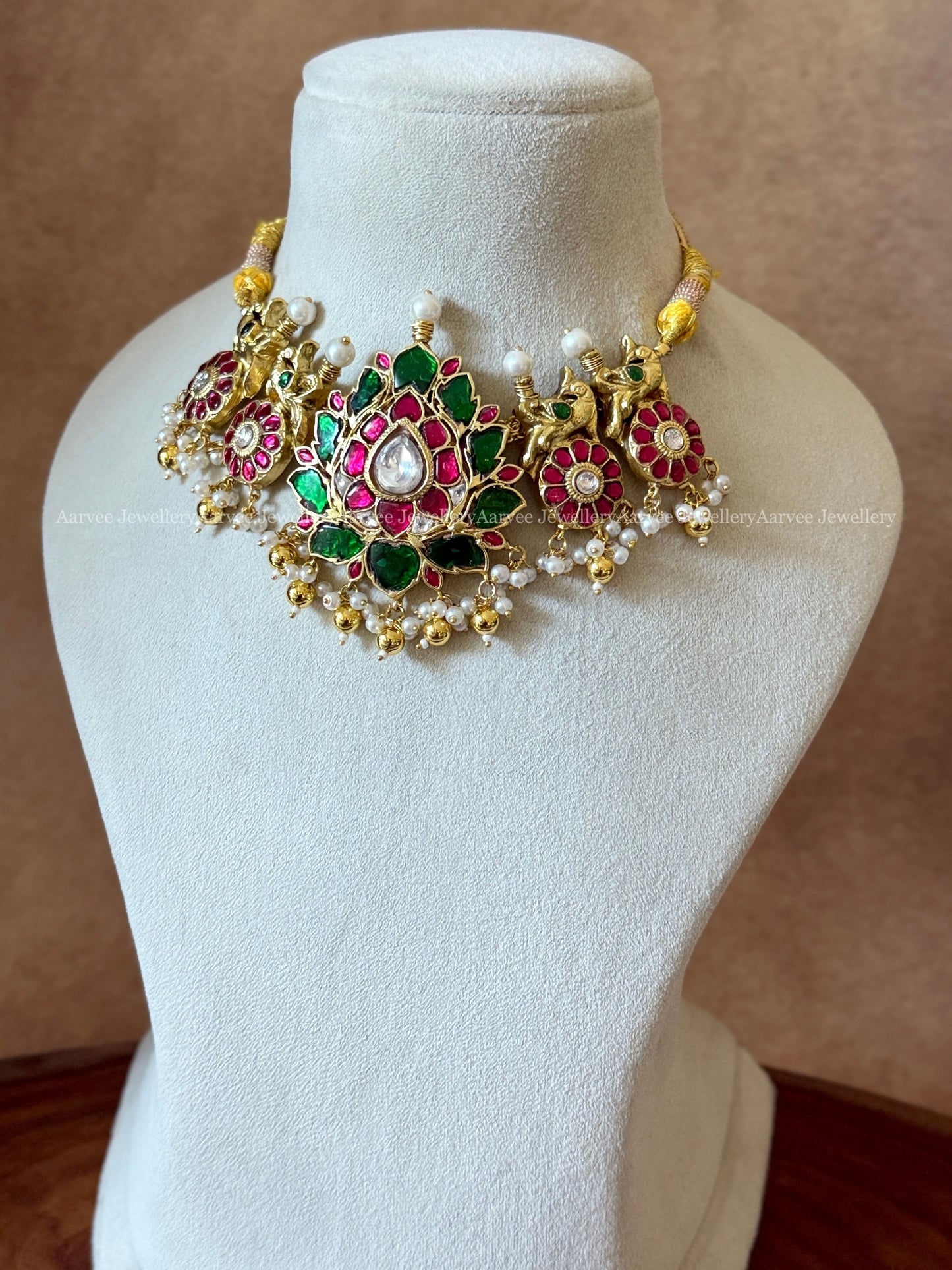 JADAU KUNDAN RUBY / GREEN STONE LOTUS CHOKER WITH GOLD BEADS & PEARLS