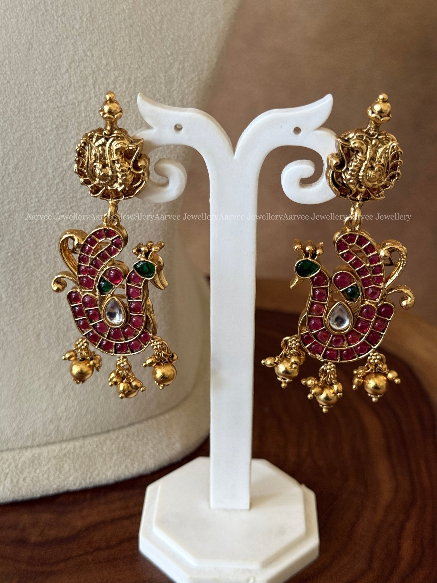 COMBO - RUBY STONE SINGLE PENDANT CHOKER & GOLD TONE BUTTA ANNAM NECKLACE SET WITH GOLD BEADS