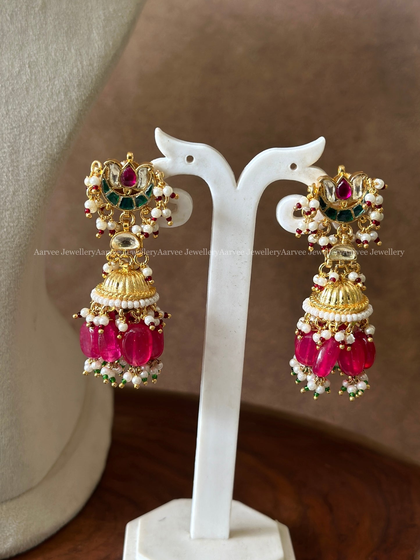 POLKI KUNDAN GREEN & WHITE STONES NECKALCE SET WITH RUBY BEADS