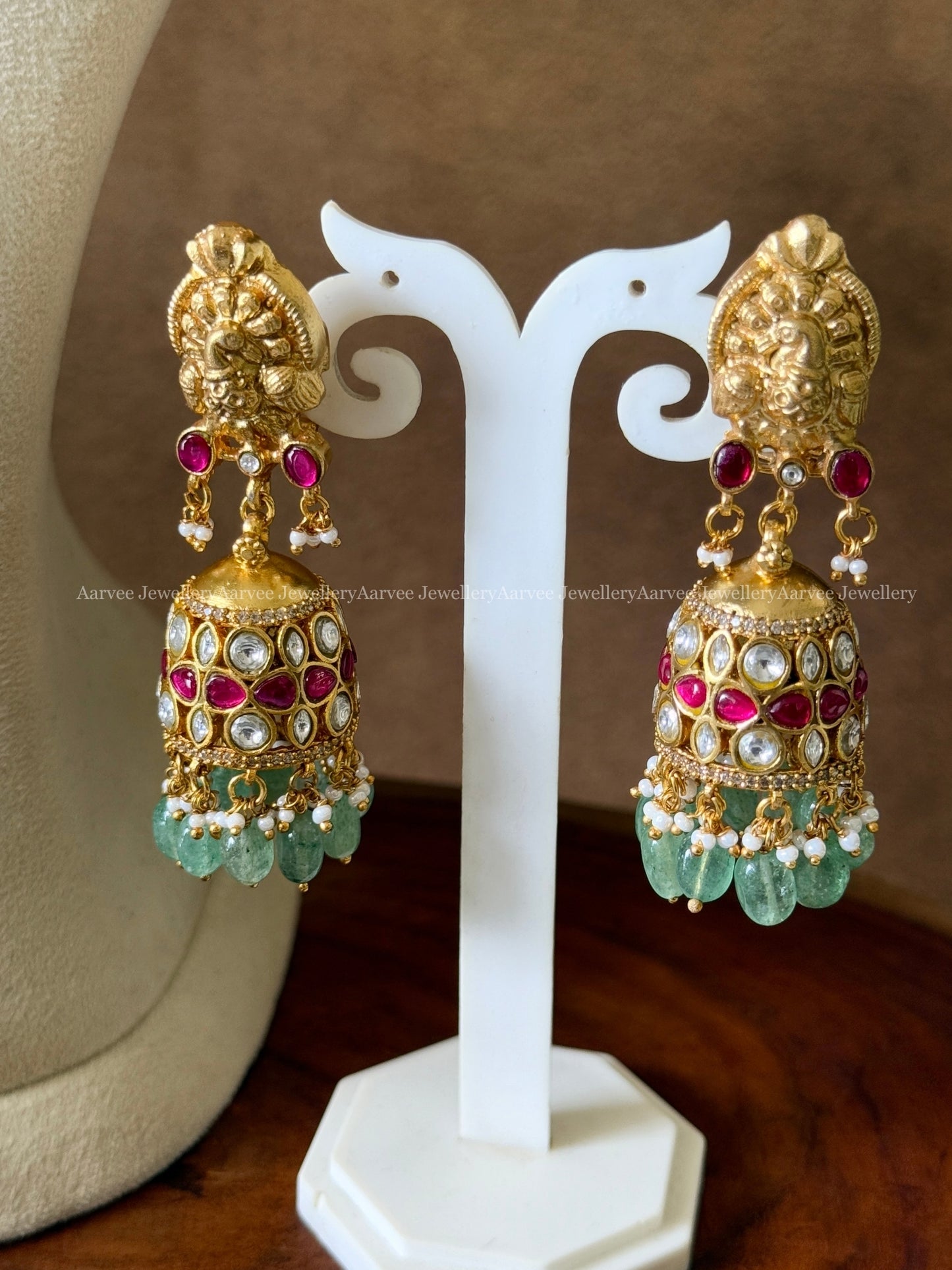 A LUXURIOUS JADAU KUNDAN SEMI BRIDAL JEWELLERY SET | RUBY STONES & PASTEL BEAD DROPS
