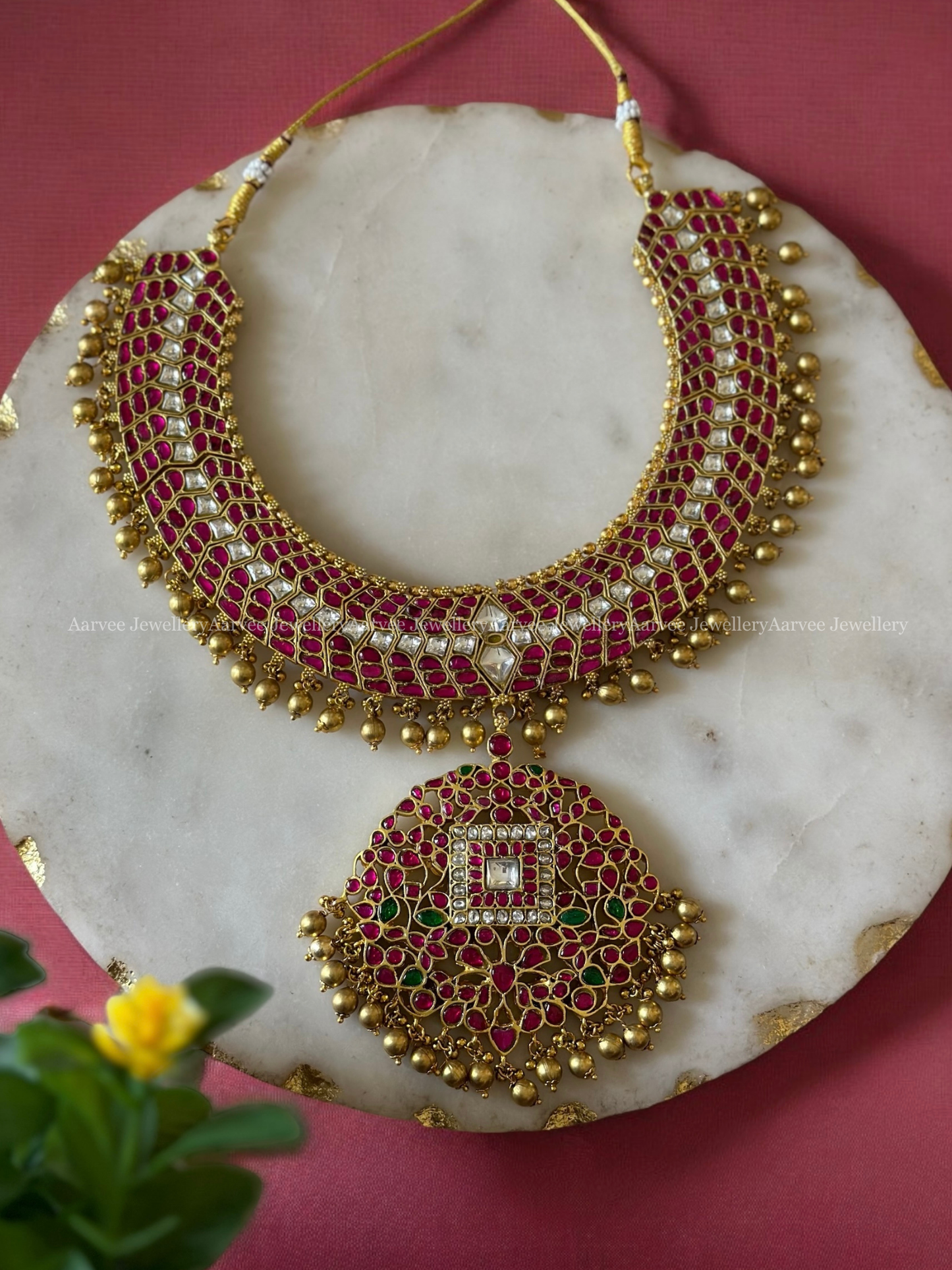 JADAU KUNDAN RUBY STONE BRIDAL NECKLACE WITH GOLD BEADS