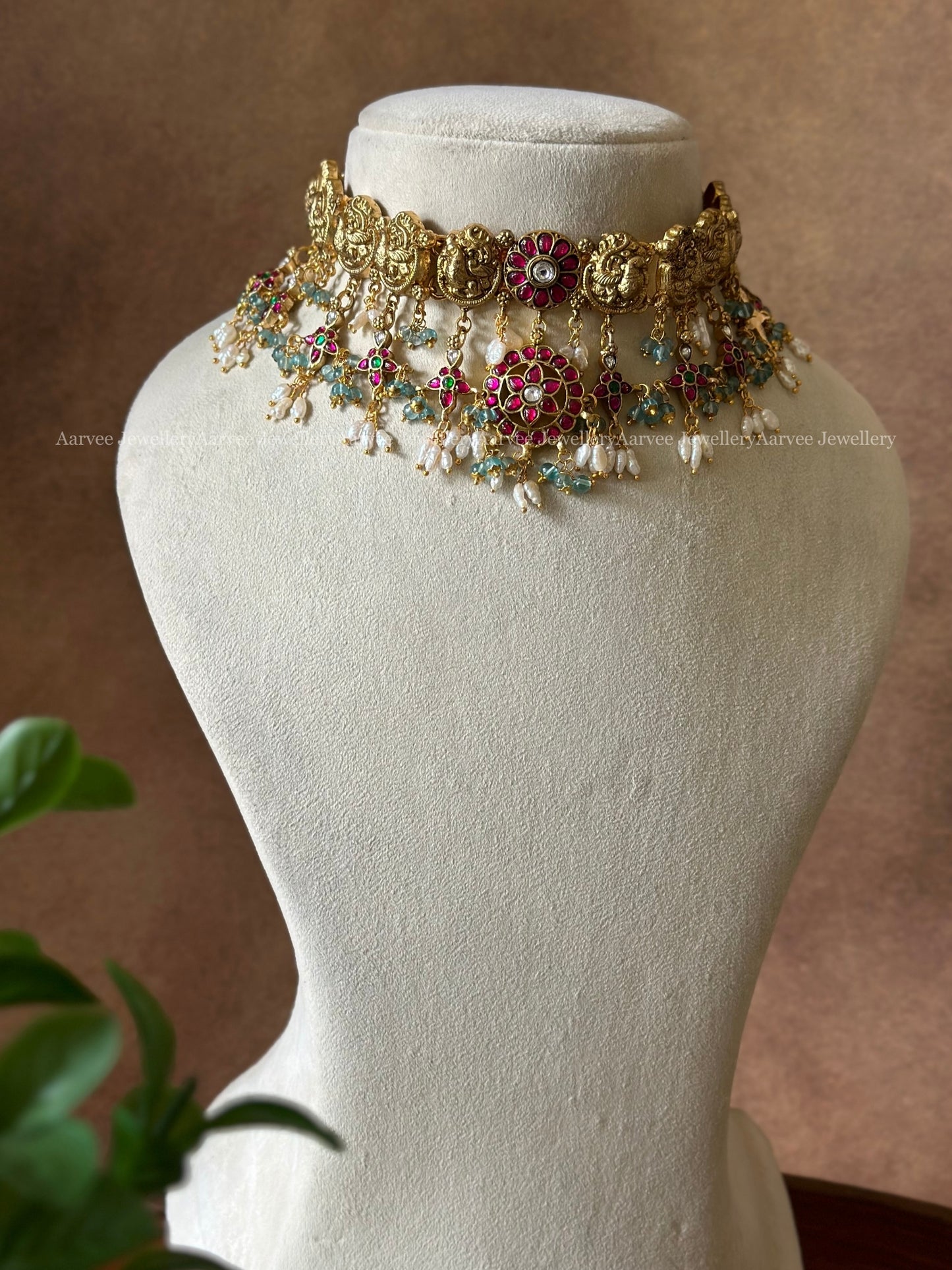 JADAU KUNDAN - NAGAS CHOKER WITH BLUE BEADS & RICE PEARLS
