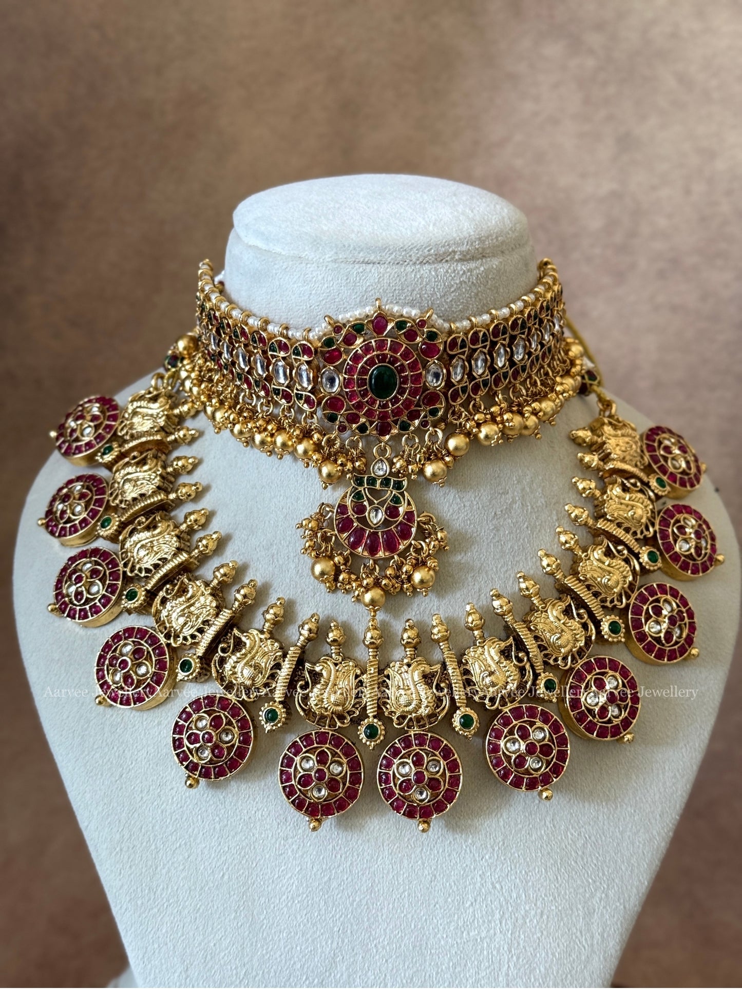 COMBO - RUBY STONE SINGLE PENDANT CHOKER & GOLD TONE BUTTA ANNAM NECKLACE SET WITH GOLD BEADS