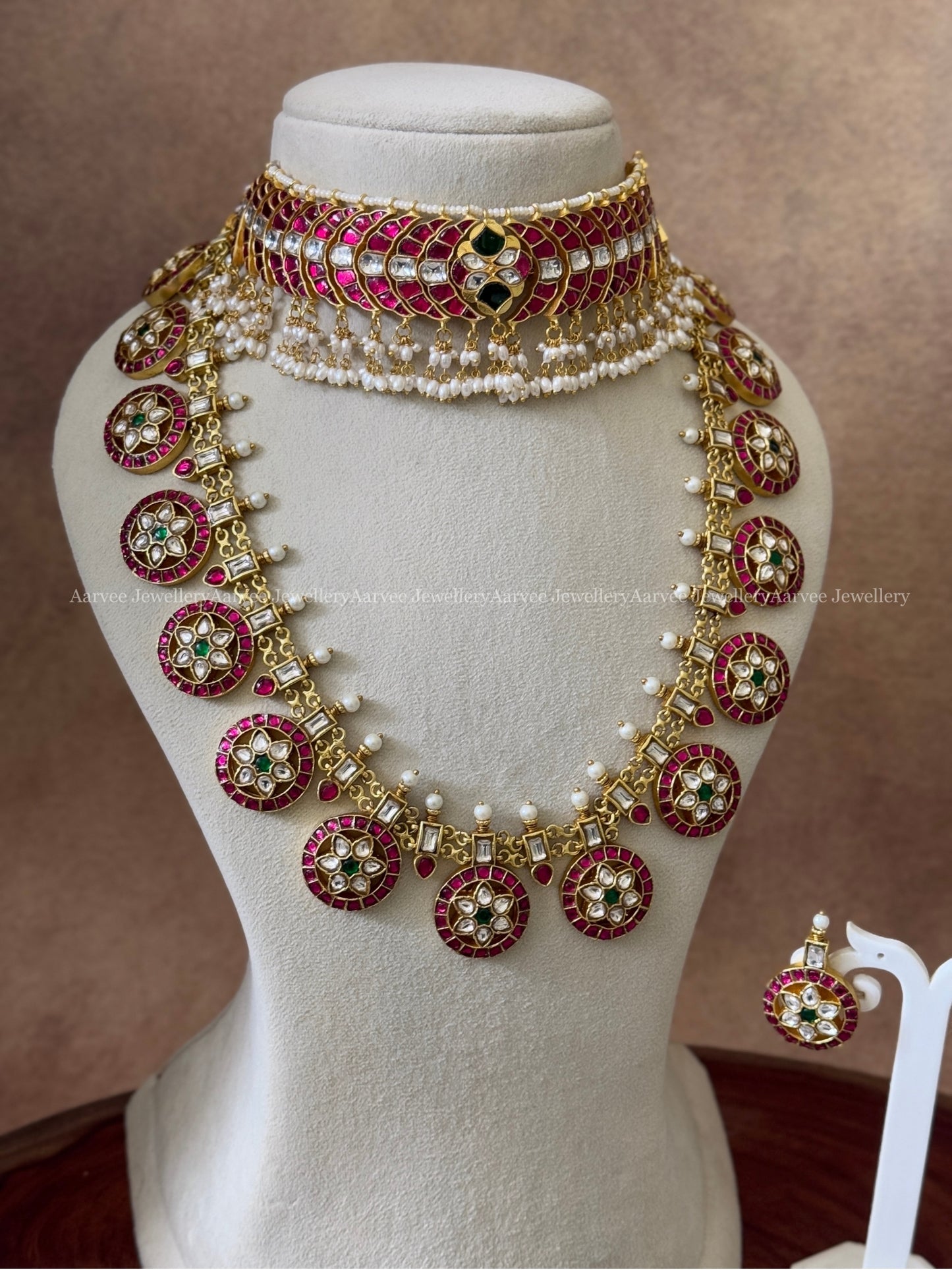 JADAU KUNDAN SEMI BRIDAL -PINK STONE HALF MOON CHOKER WITH BOTTU MALA MID LENGTH NECKLACE SET