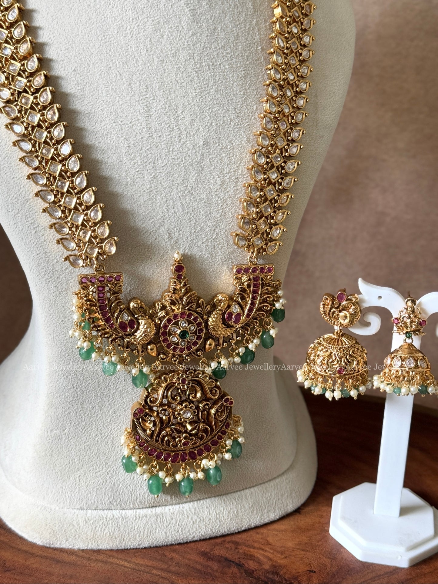 COMBO - ELEGANT WHITE STONE KUNDAN CHOKER / HARAM SET ADORNED WITH PASTEL BEADS