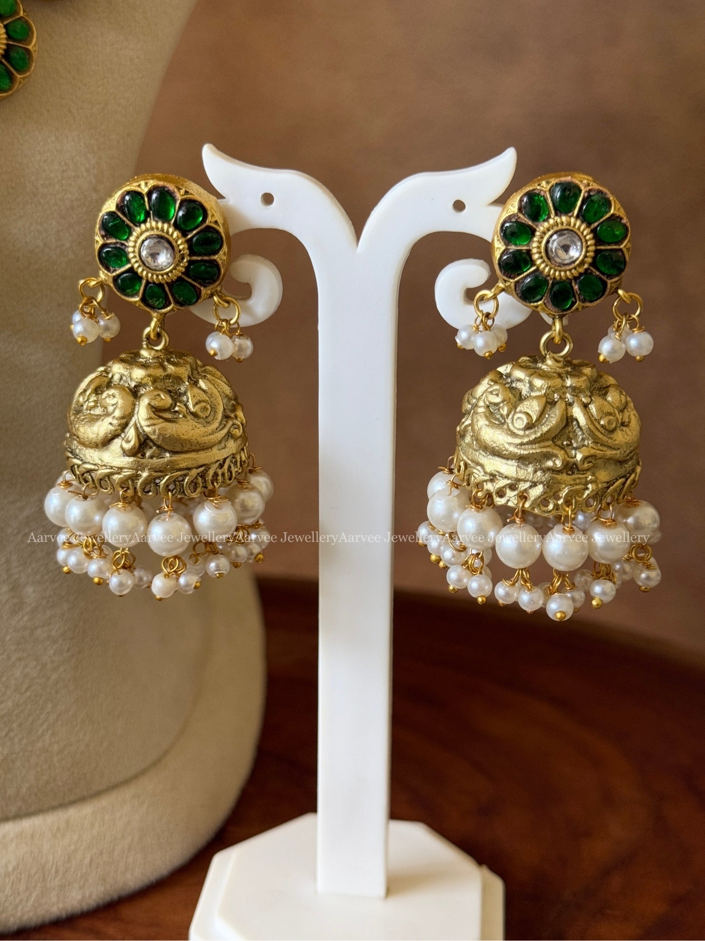 COMBO - GREEN STONE ADITI CHOKER | JADAU KUNDAN GREEN STONE BUTTA HARAM SET WITH LOTUS PENDANT & PEARL BEADS