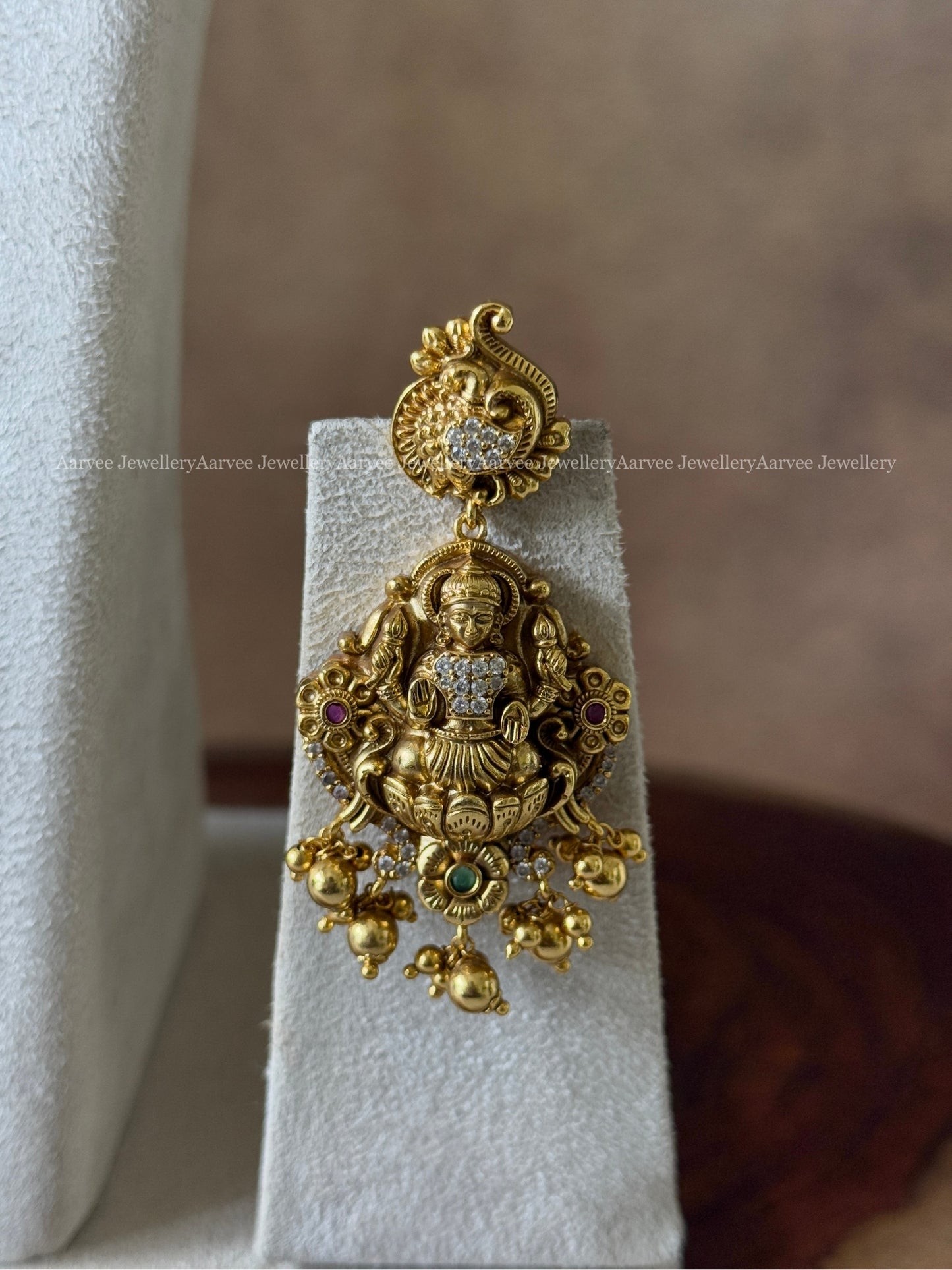 GOLD FINISH BROAD KANTI NECKLACE SET WITH LAKSHMI PENDANT