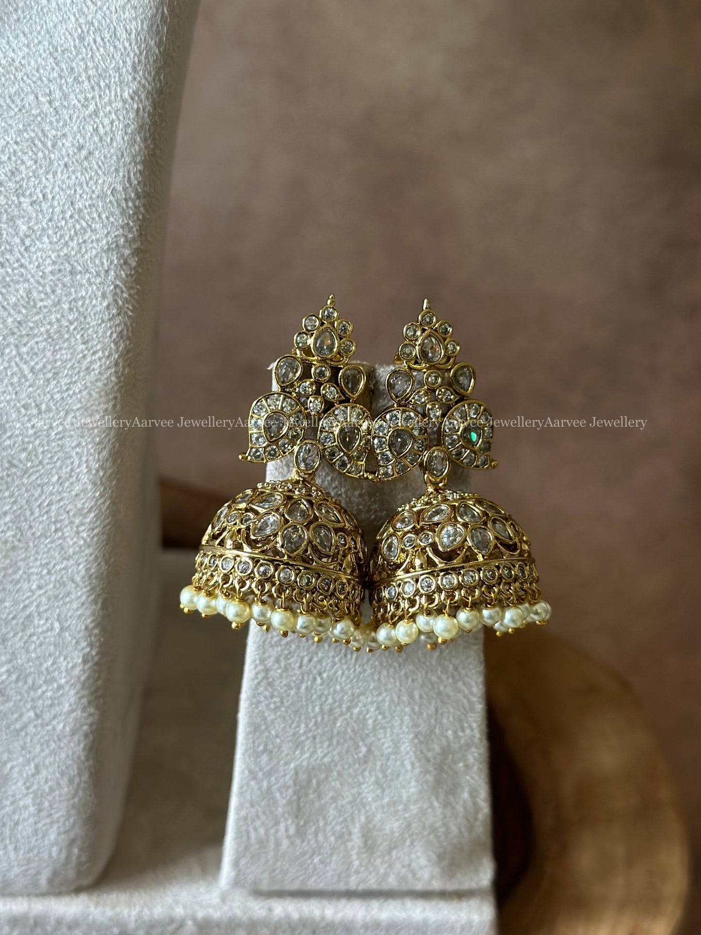 WHITE CZ STONES BRIDAL JEWELLERY SET MANGO MOTIF